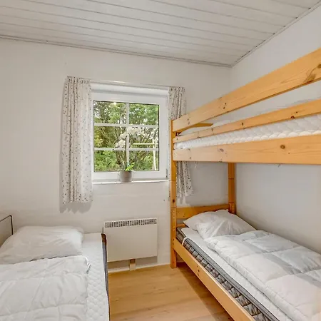 Vakantiehuis Beautiful In With Sauna *