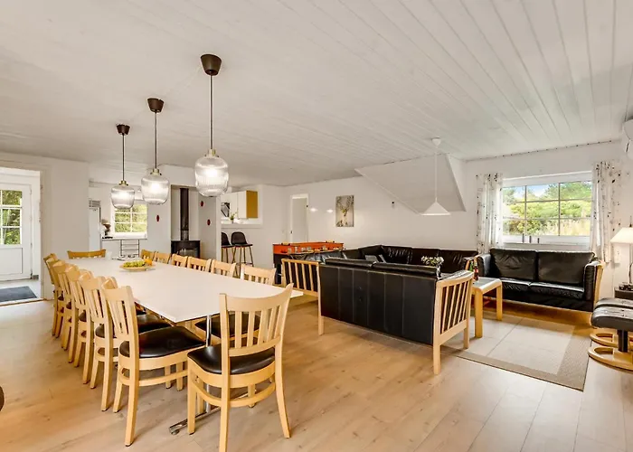 Beautiful In With Sauna Vakantiehuis